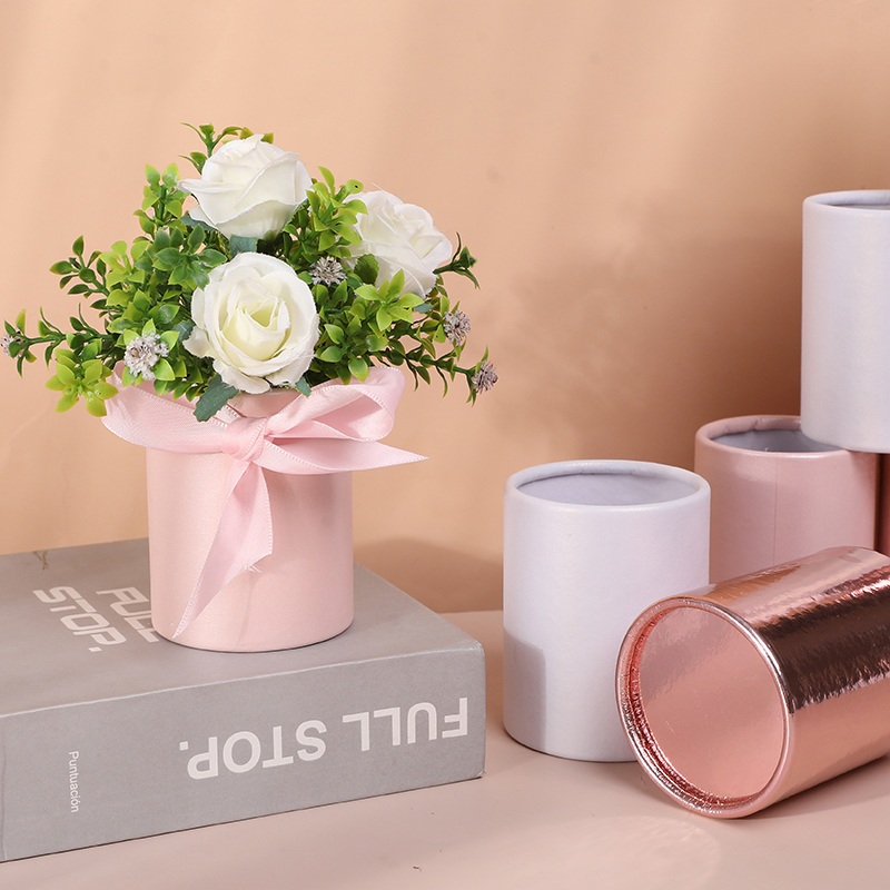 Set di 4 Mini Scatole Rotonde  - Florist Supply Paper recensione e prezzo
